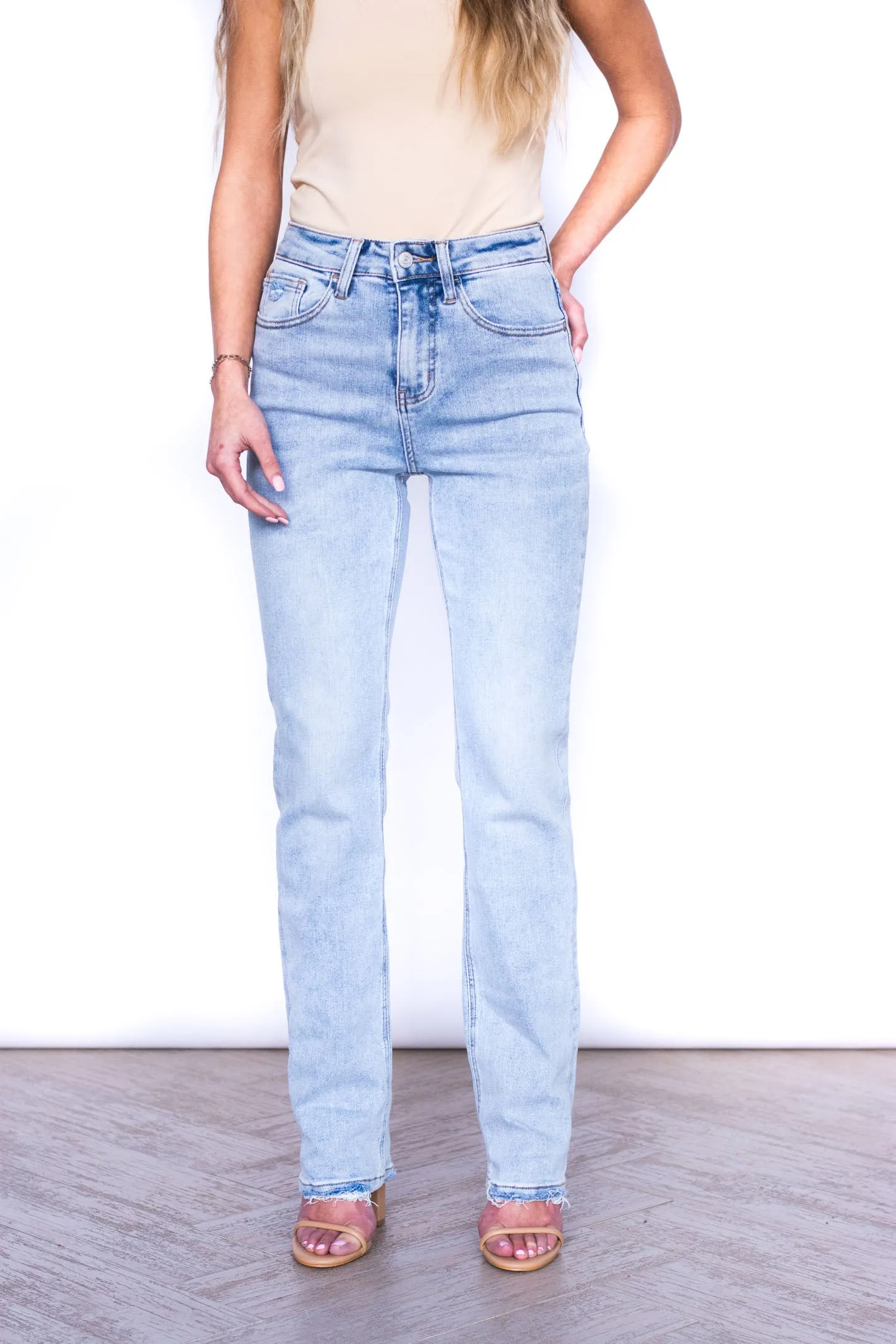 A Blue Feeling Straight Leg Denim Jeans