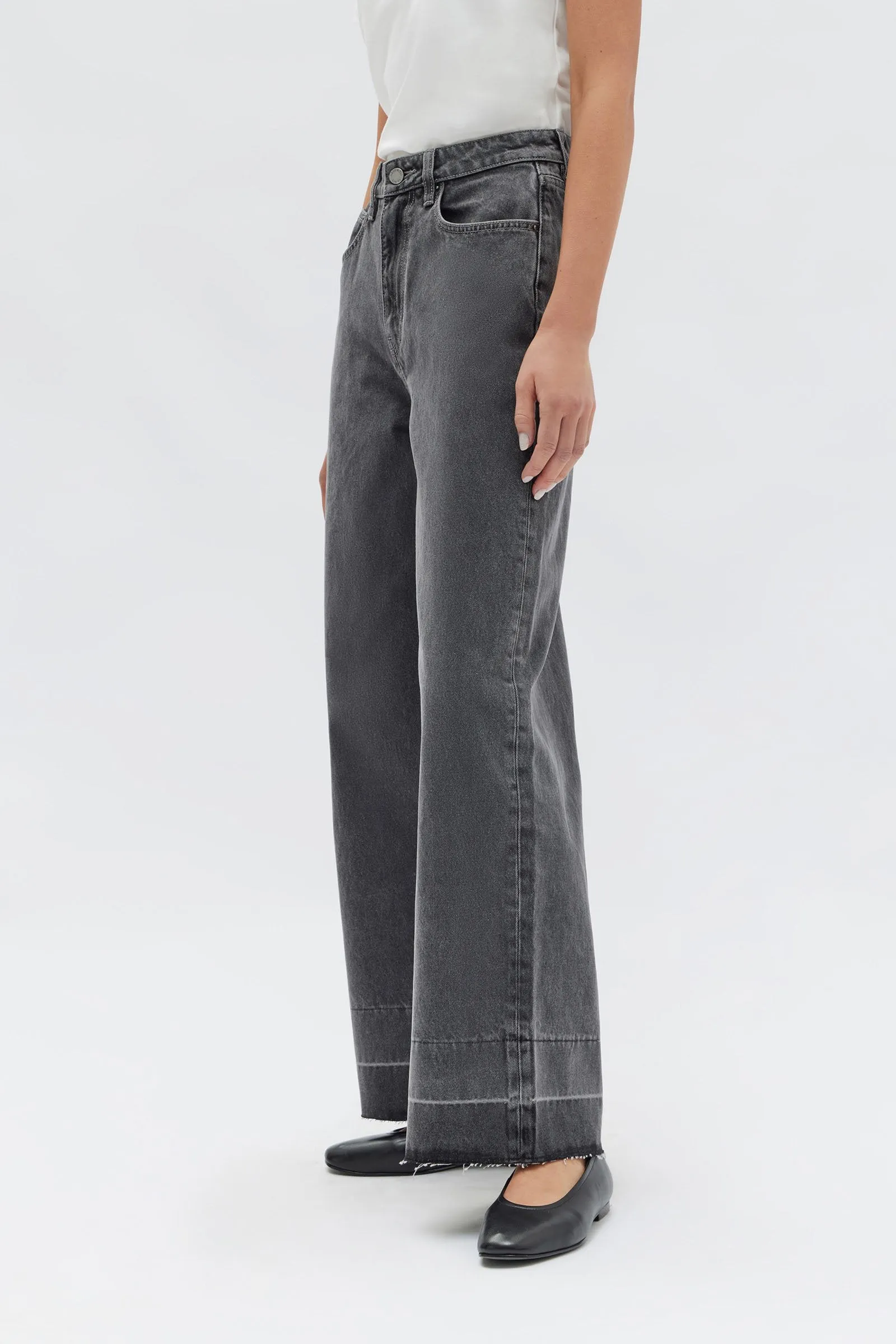 Distressed Hem Wide Leg Jean