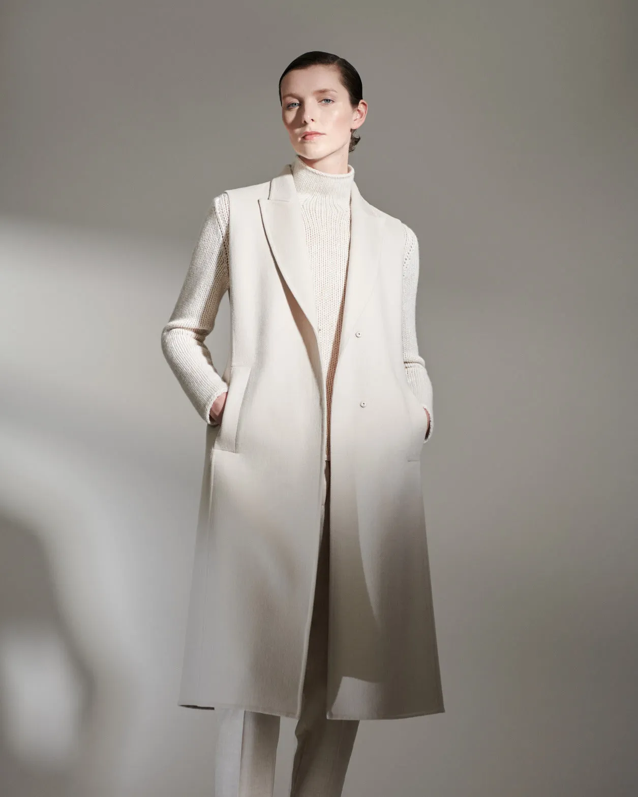 Duo Coat - Wool Coat Changeable into Long Vest and Bolero