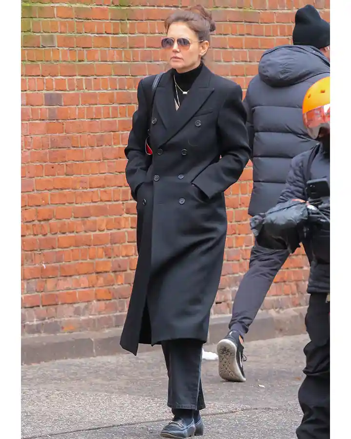 Katie Holmes Black Coat