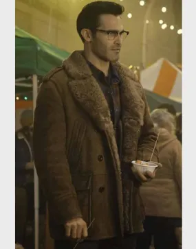 Superman And Lois 2021 Tyler Hoechlin Shearling Coat | Ujackets.com